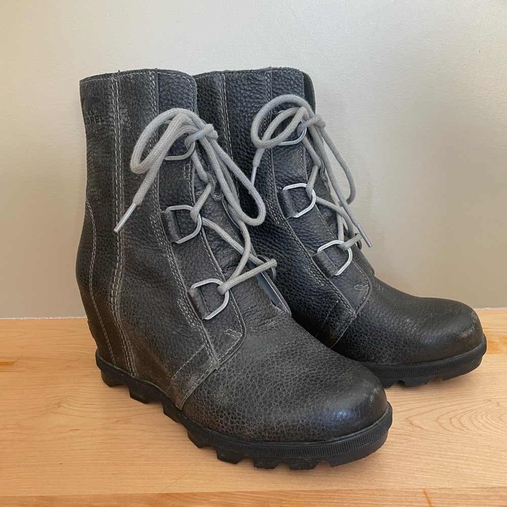 Sorel Joan of Arctic Wedge II in Quarry Leather, 8